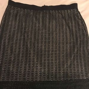 Ann Taylor Size 12 skirt black 100% polyester